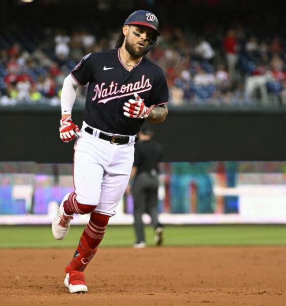 Reds To Sign Michael Chavis To Minor League Deal