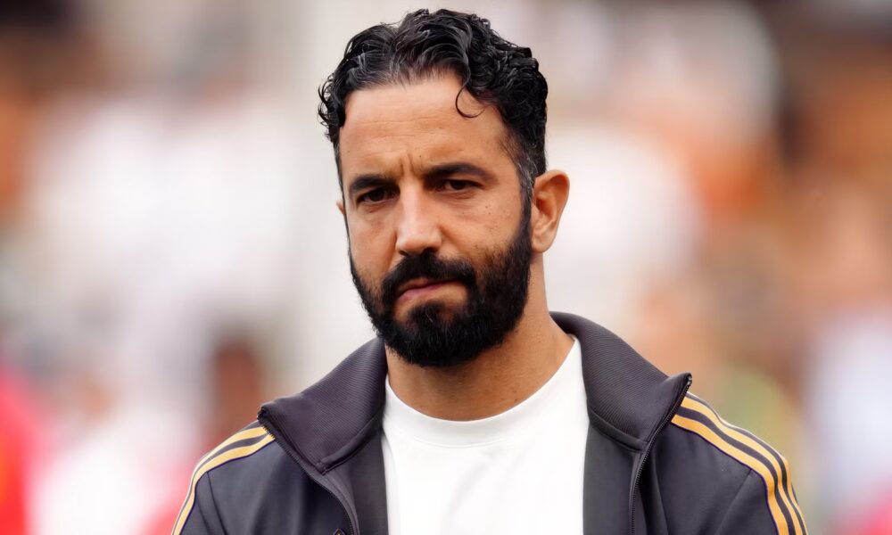 Ruben Amorim was 'Going Berserk' at Joshua Zirkzee in Man Utd Win vs Newcastle