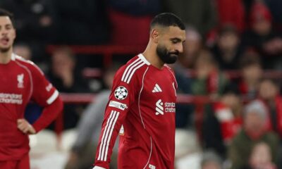 Liverpool looking to hire a "legend" to replace Slot