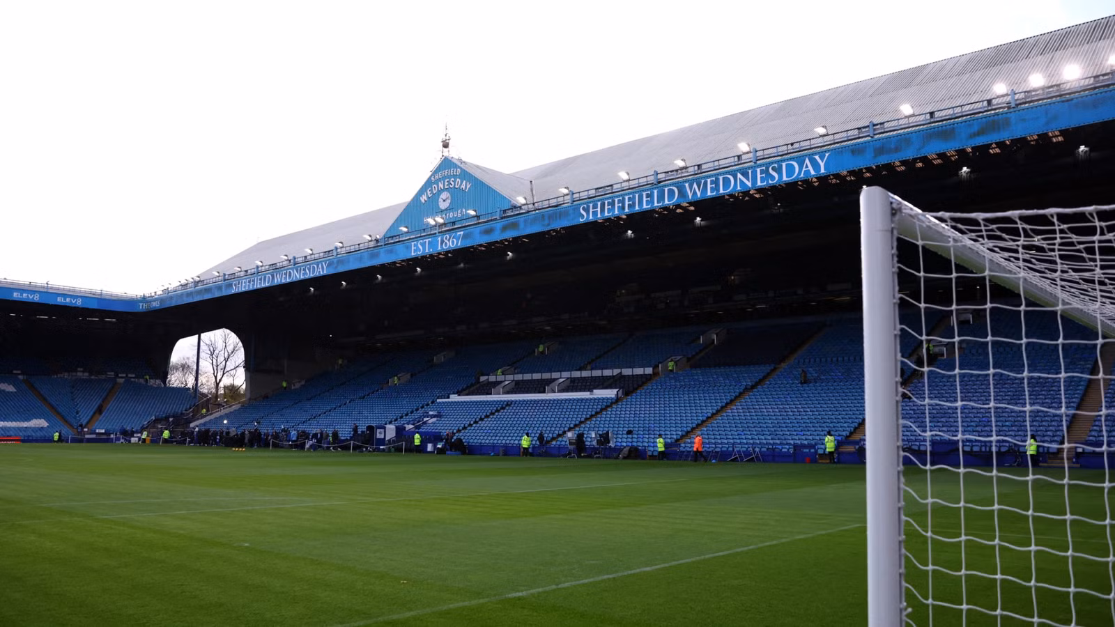 Billionaire takeover candidate makes Sheffield Wednesday decision as deadline nears