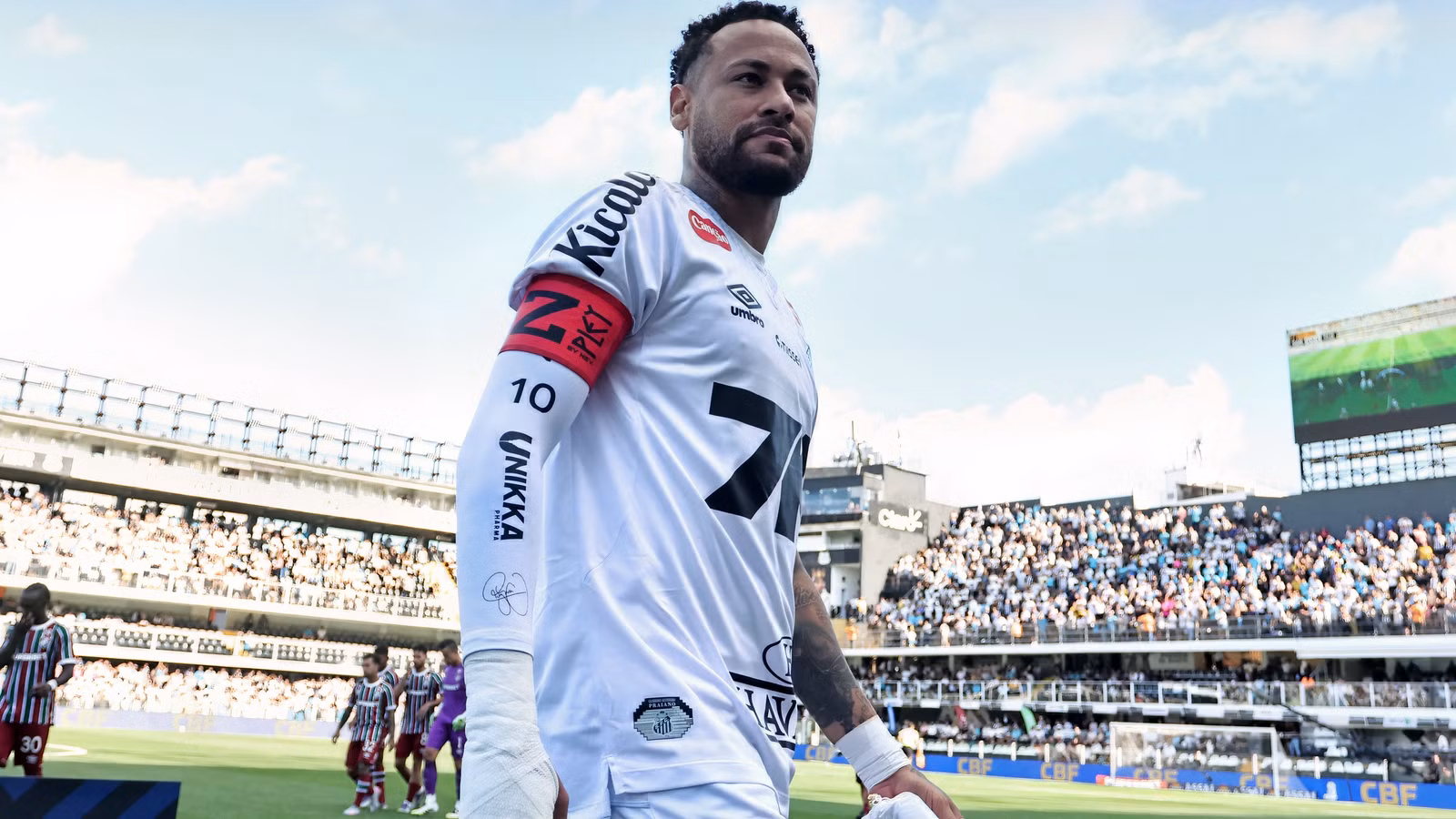 Man Utd now battling to sign "dynamic" 22-y/o attacker who's been compared to Neymar