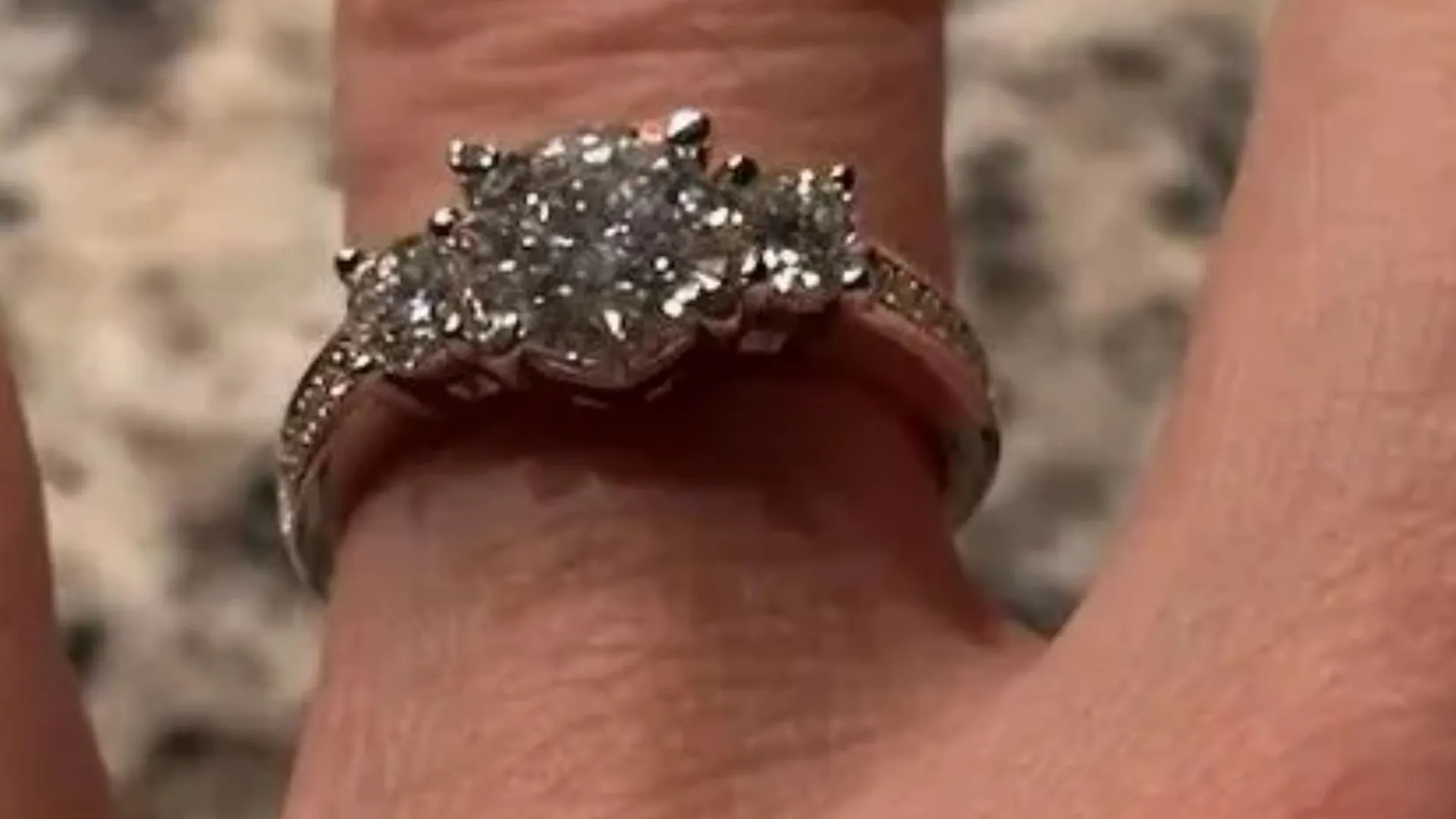 I’m engaged but so disappointed about the ring