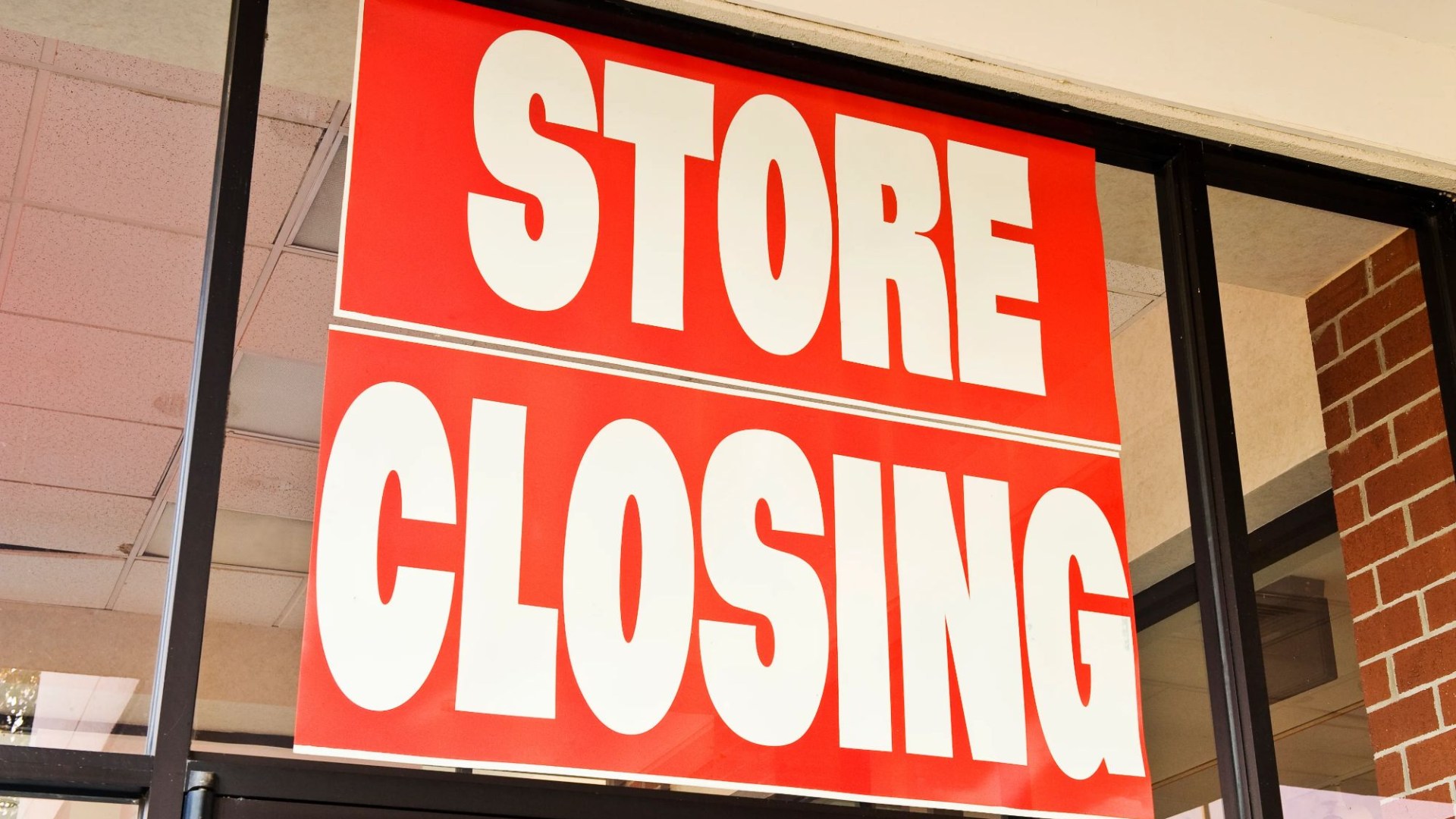 Beloved vintage shop closes for good after 43 years in 'end of an era' as owners say 'we are endlessly grateful'