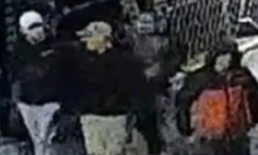 More than 600 artefacts stolen in heist from British Empire collection at Bristol Museum as cops release CCTV