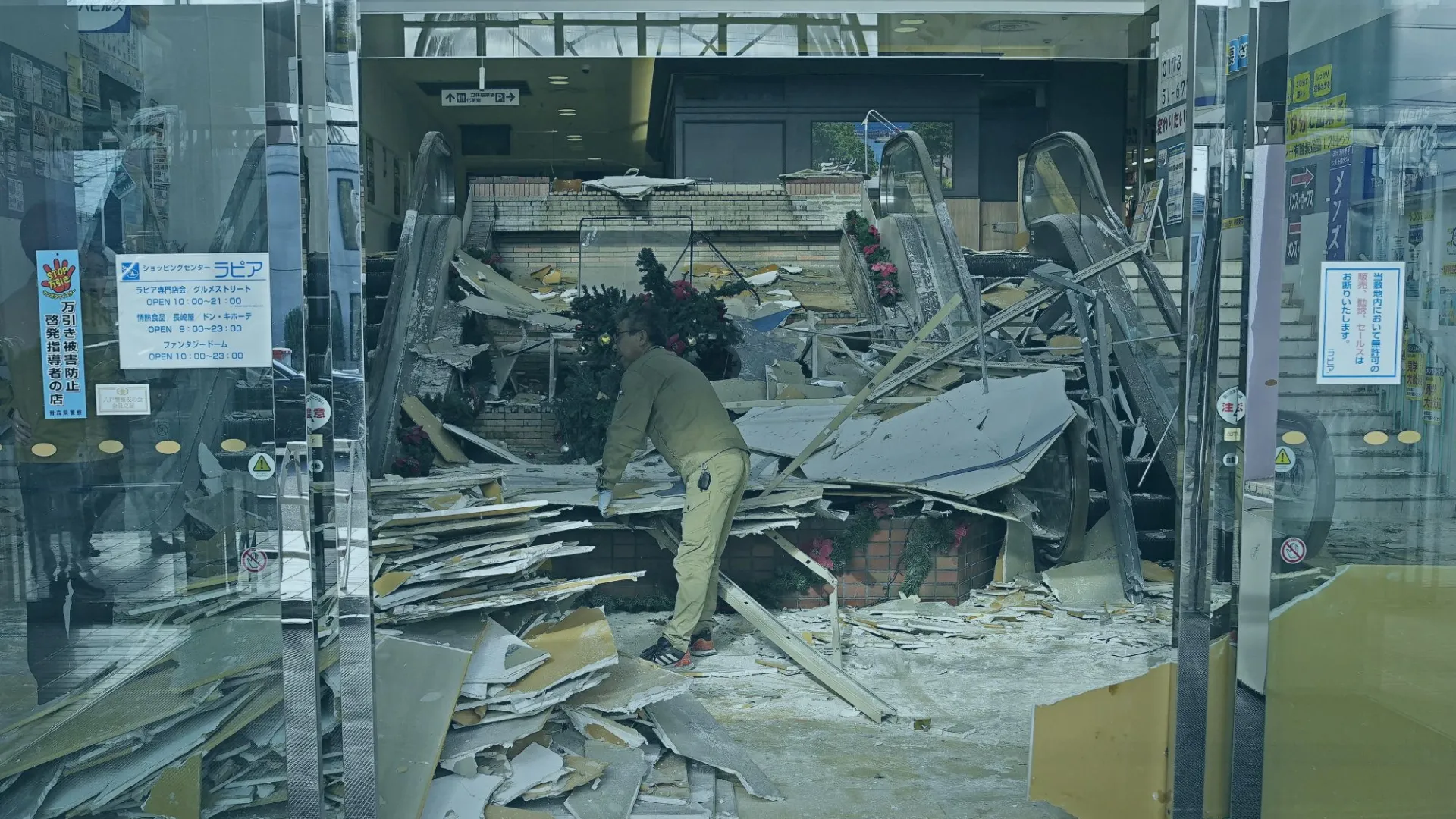 First ever 'megaquake' warning amid fears of 98ft tsunami and 200,000 deaths as Japan braces for disaster