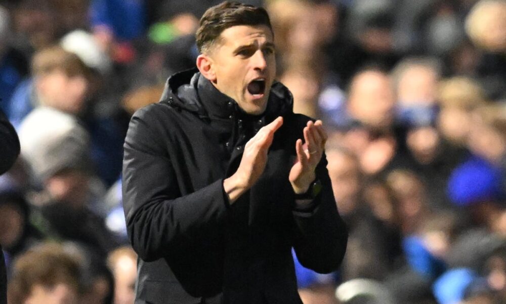 Why Portsmouth boss refuses to consider Championship table as side fall back into drop zone against QPR