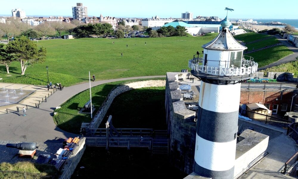 Sneak peak at artwork to be unveiled for Portsmouth 100 by Turner Prize-nominated artist