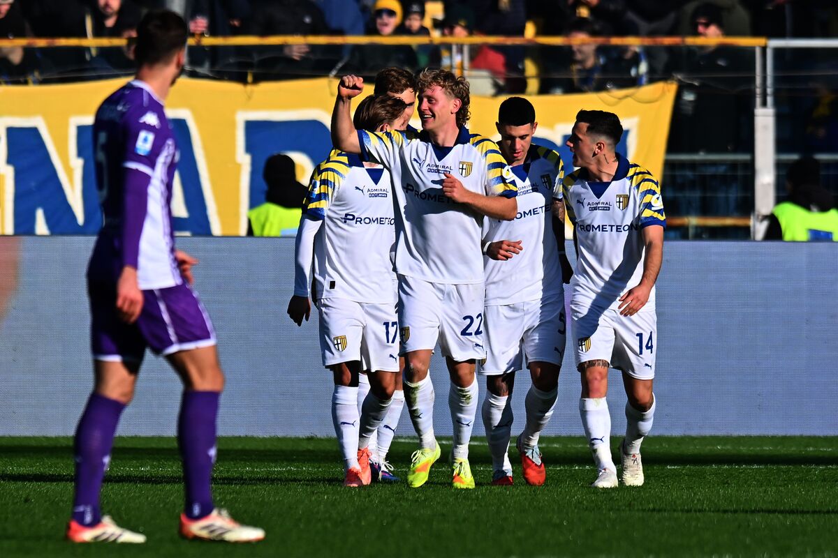 PARMA, ITALY - DECEMBER 27: Oliver Sorensen of Parma Calcio celebrates after scoring the opening goal during the Serie A match between Parma Calcio 1913 and ACF Fiorentina at Stadio Ennio Tardini on December 27, 2025 in Parma, Italy. (Photo by Alessandro Sabattini/Getty Images)