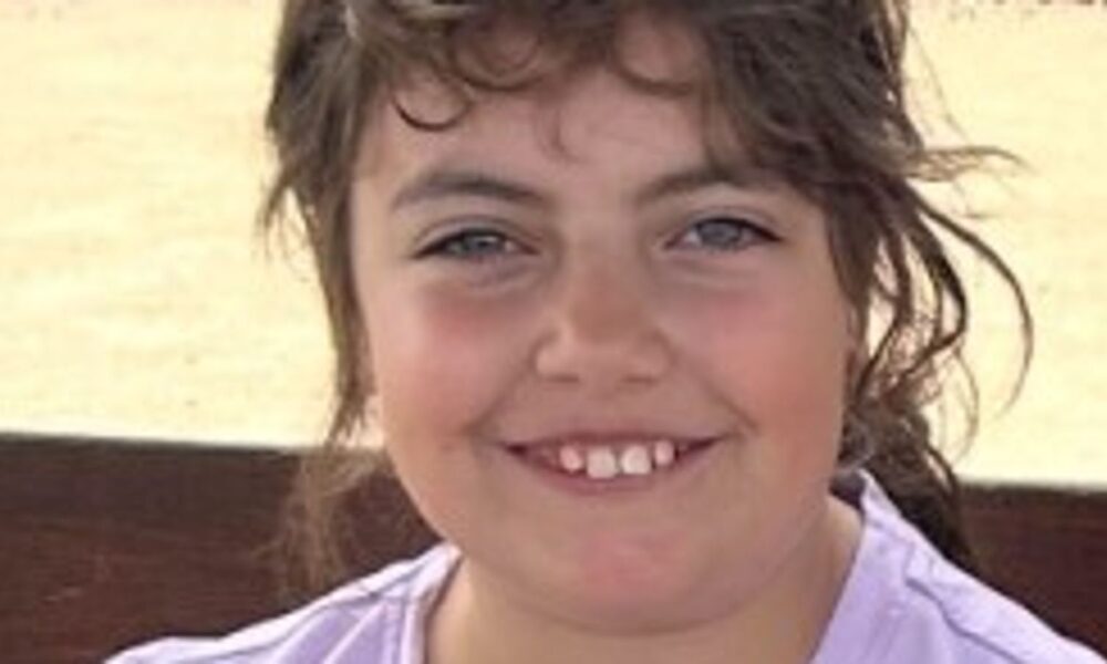 Tears as relative of youngest victim of Bondi Beach shooting hits out at 'evil' attackers | World News