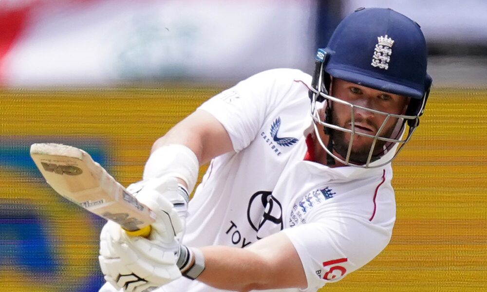 Ball-by-ball updates: England face Australia in fourth Ashes Test at MCG