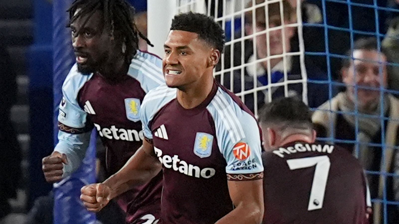 Brighton 3 - 4 Aston Villa