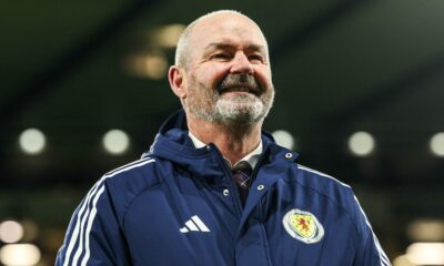 GLASGOW, SCOTLAND - NOVEMBER 18: Scotland Head Coach Steve Clarke celebrates on the pitch as they qualify for the 2026 World Cup during a FIFA World Cup 2026 Qualifier between Scotland and Denmark at Hampden Park, on November 18, 2025, in Glasgow, Scotland. (Photo by Craig Foy / SNS Group)