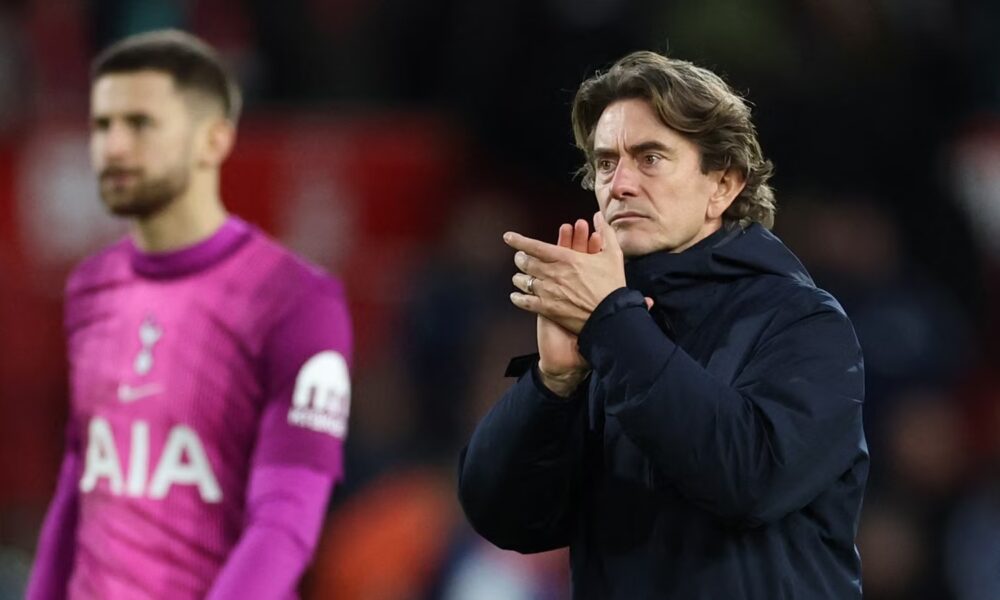 Spurs must sack Frank this week and hire the "best coach in the PL"