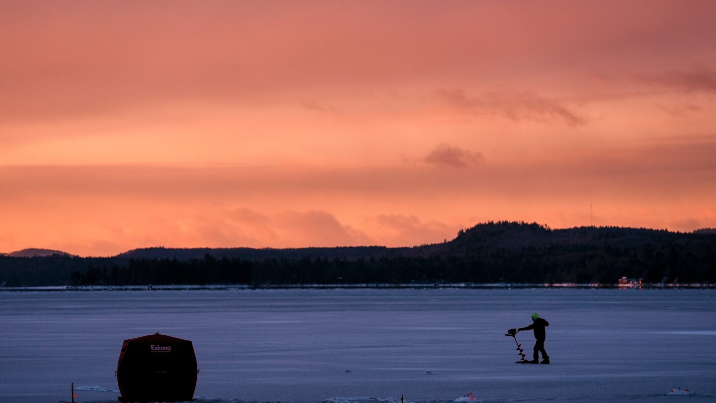 Snow and strong winds hit the Great Lakes and Northeast