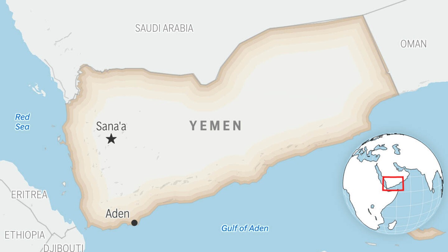 Saudi Arabia bombs Yemen's Mukalla, escalating conflict with UAE-backed forces