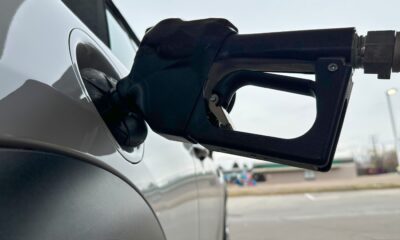 US drivers are seeing lower gas prices this holiday season