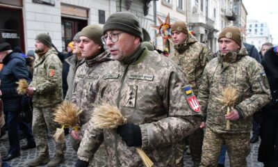 Zelenskyy says he's open to creating demilitarized zone in eastern Ukraine