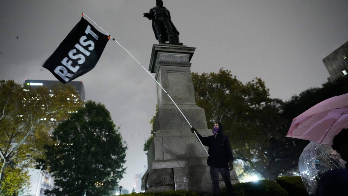 Federal immigration crackdown begins in New Orleans