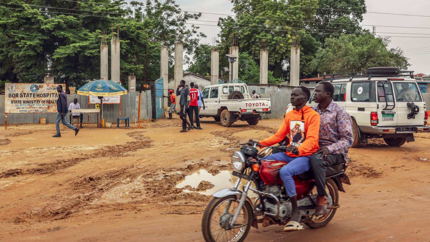 Federal judge to decide South Sudanese immigrants' status in US