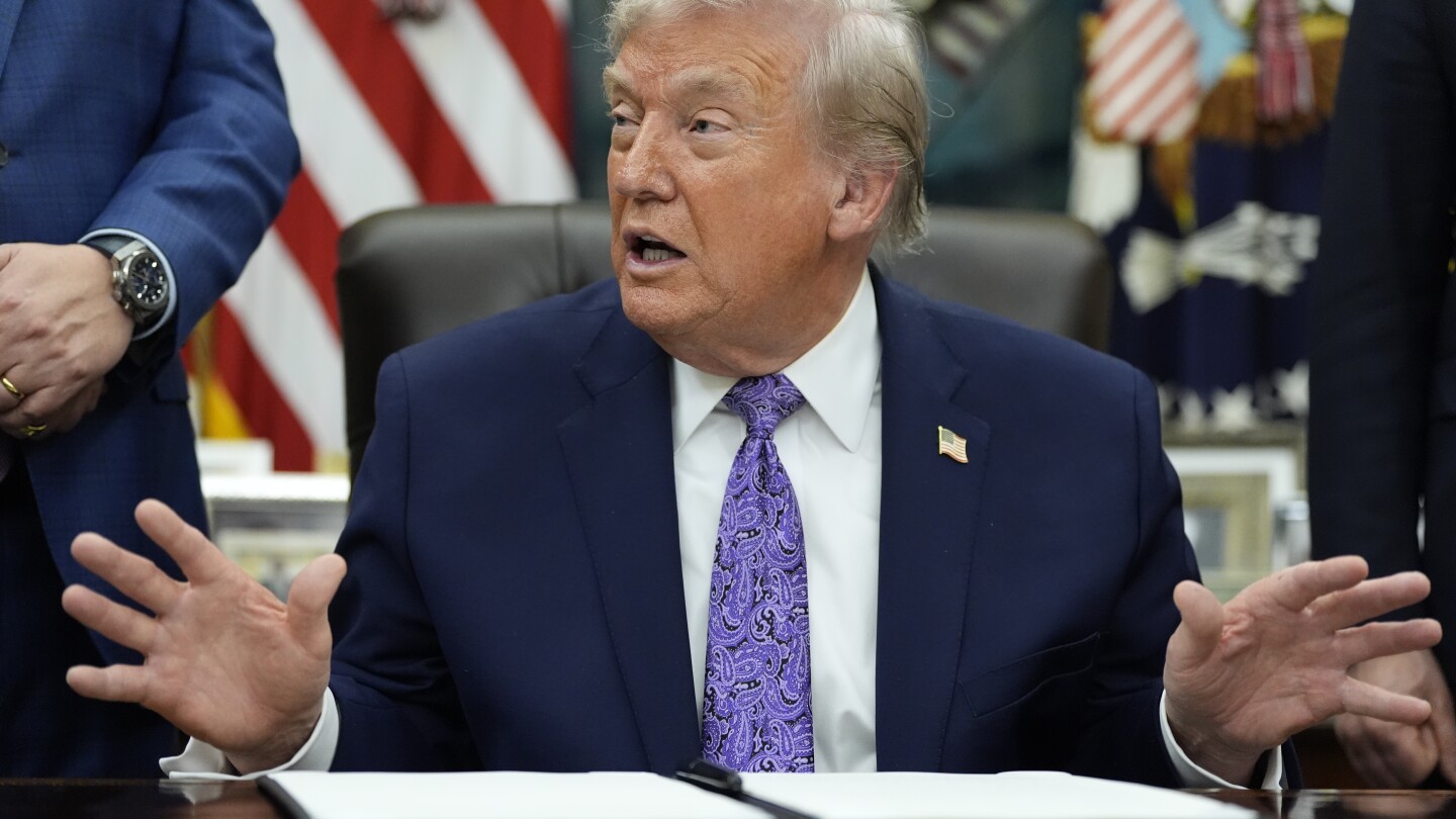 Trump says Thai and Cambodian leaders agree to renew ceasefire, but clashes continue