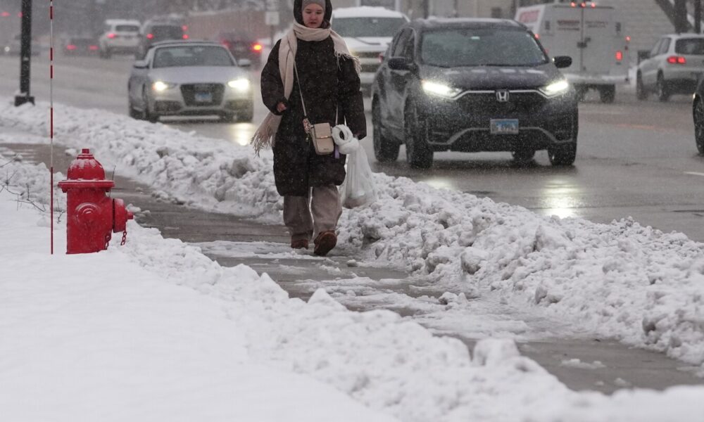 Northeast braces for first major winter storm as Midwest digs out