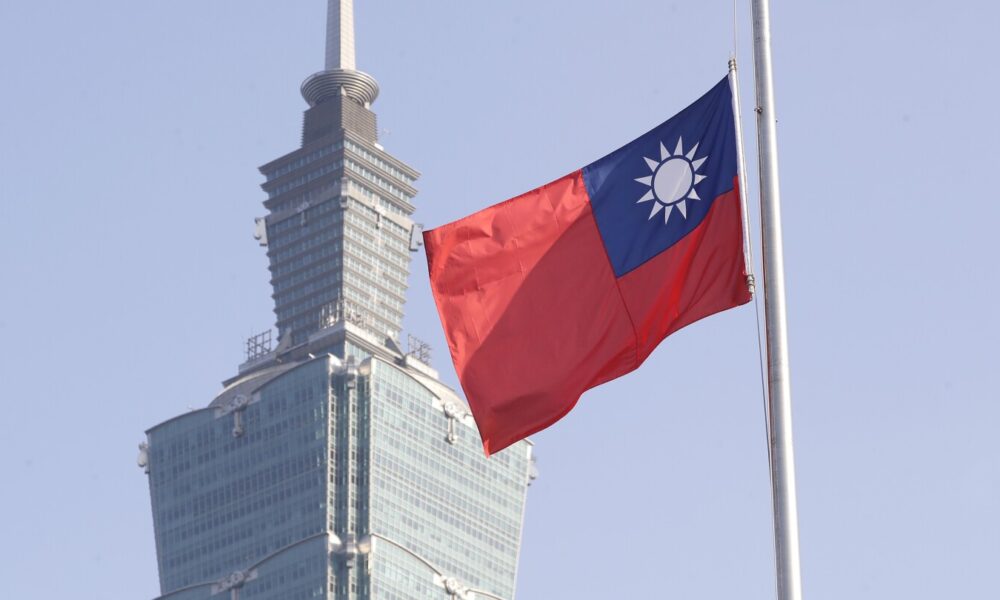 US announces $10 billion in arms sales to Taiwan