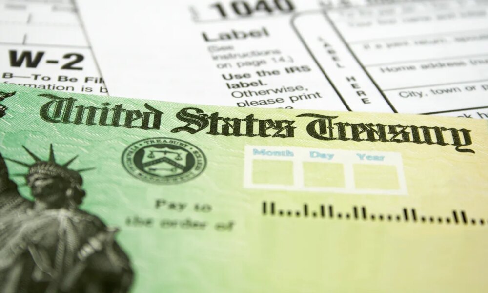 Trump admin promises largest tax refunds in US history amid inflation worries