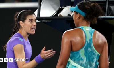 Sorana Cirstea argues with Naomi Osaka