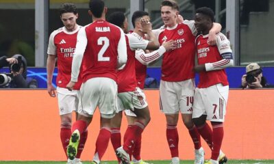 Arsenal players celebrate