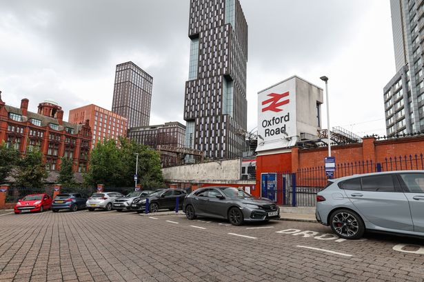 LIVE: Manchester trains hit by disruption amid trespasser on tracks in city centre - latest updates