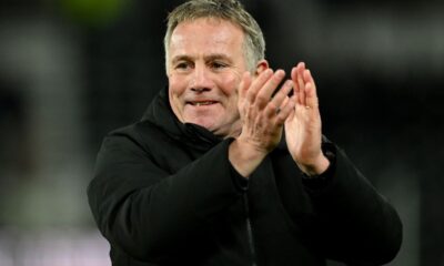 Wrexham manager Phil Parkinson applauds fans