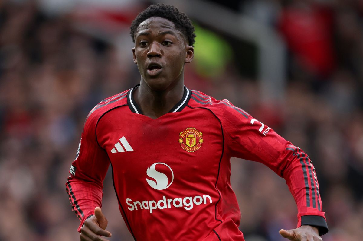Kobbie Mainoo of Manchester United running during the Premier League match between Manchester United and Manchester City at Old Trafford on January 17, 2026 in Manchester, England