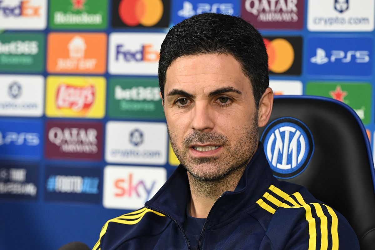 Arsenal manager Mikel Arteta attends a press conference at San Siro