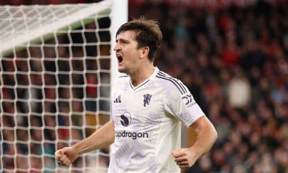 Man Utd injury latest after Leeds showdown as major Bruno Fernandes update emerges