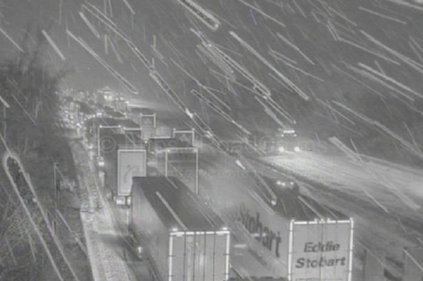 Live M1 traffic updates as snow closes lanes after lorry crash leading to huge queues