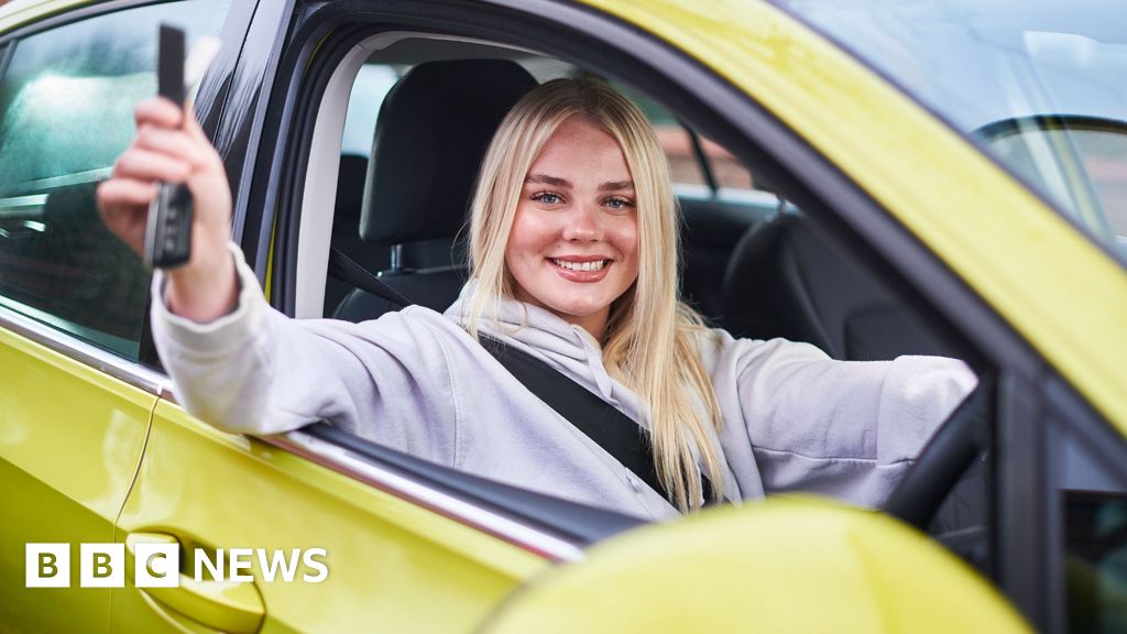 Learner drivers may have to wait six months before taking test