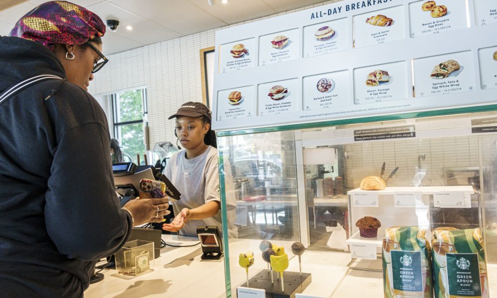 Starbucks to reintroduce loyalty program tiers