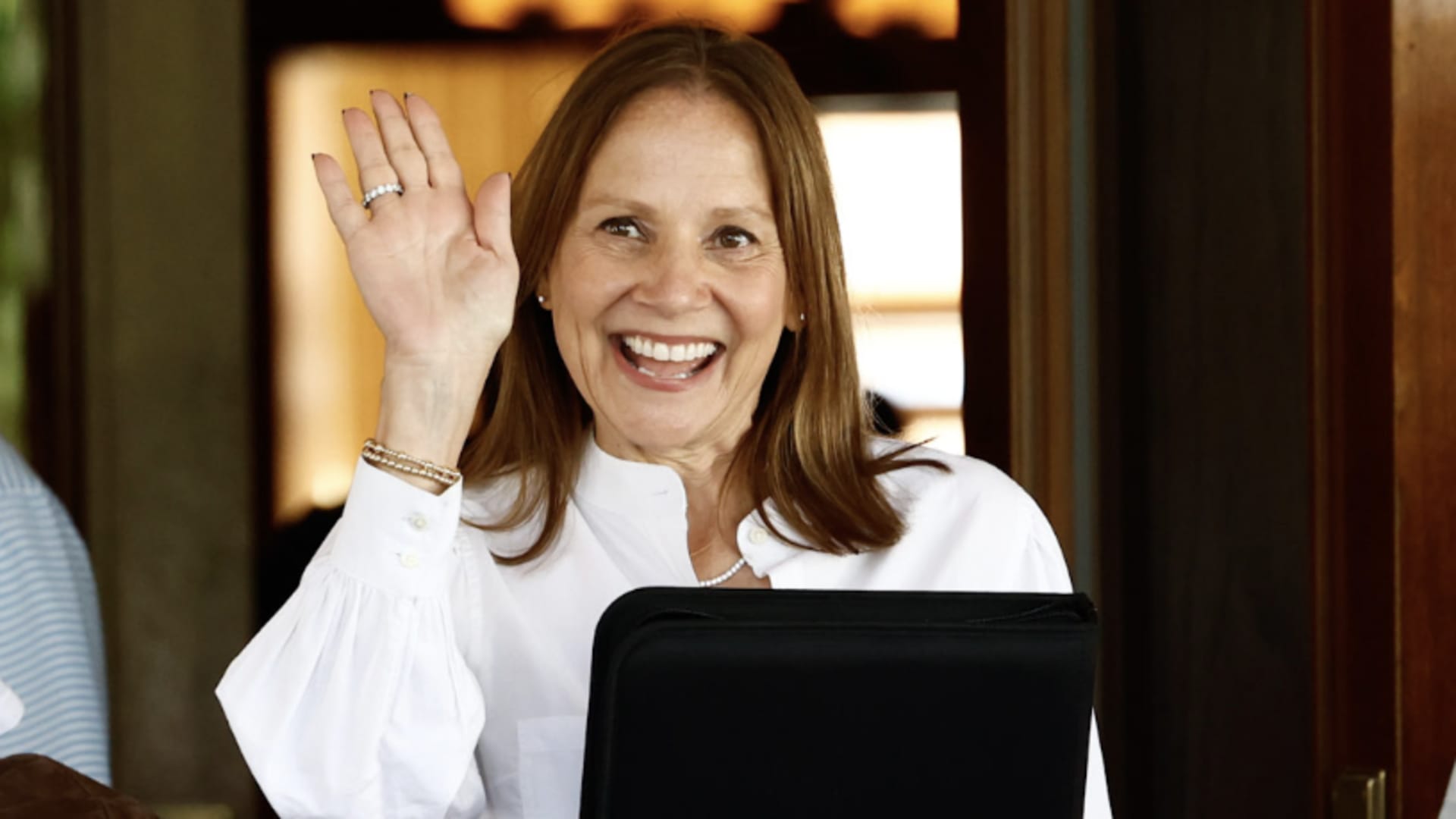 GM's ability to balance profits, Trump politics pays off for investors