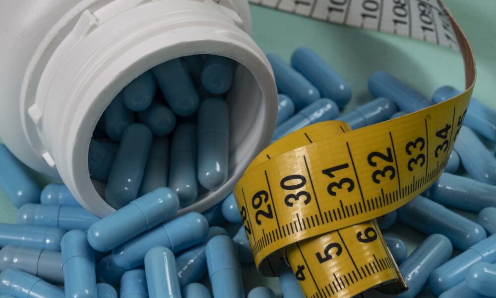 Airlines to save on fuel as weight-loss pills grow popular, Wall Street says