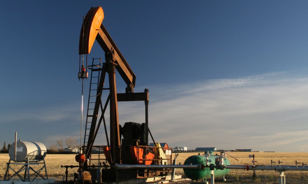 VanEck CEO delivers energy plays