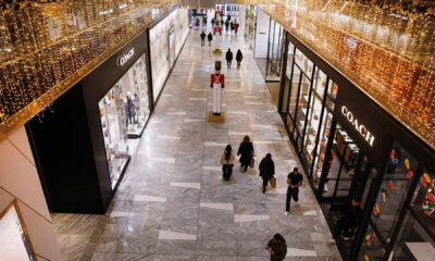 Retail's early holiday 2025 results show modest growth