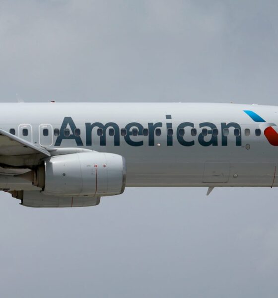 American Airlines keeps frequent flyer status requirements the same