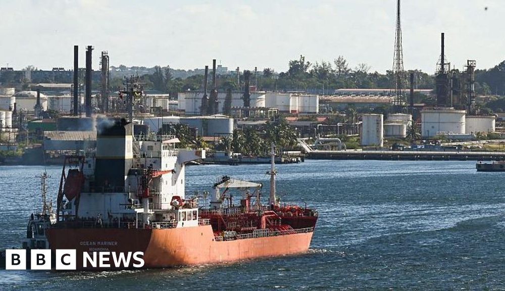 Trump threatens tariffs on countries selling oil to Cuba