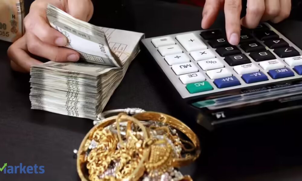 Gold lends most glitter to loans with 125% surge