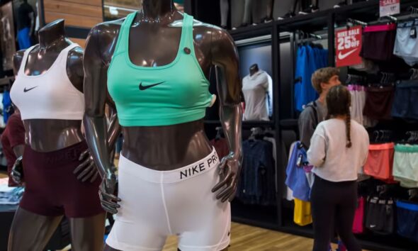 Nike CEO Buys $1 Million of Stock as Insiders Bet on a Turnaround