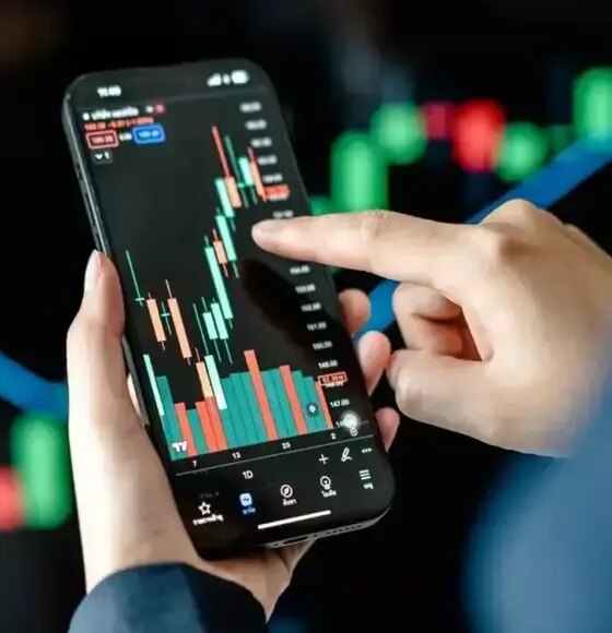Flexi cap mutual funds offer upto 11% return in 2025. Check top 5 performers