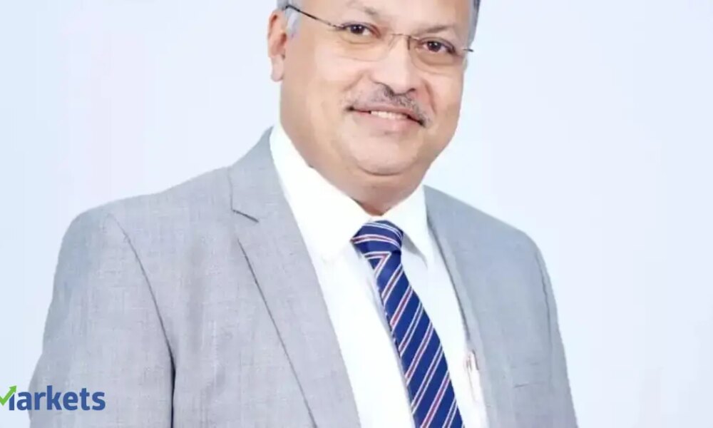 ETMarkets Smart Talk | Why silver could stay volatile while gold turns stable in 2026, says Ajit Banerjee