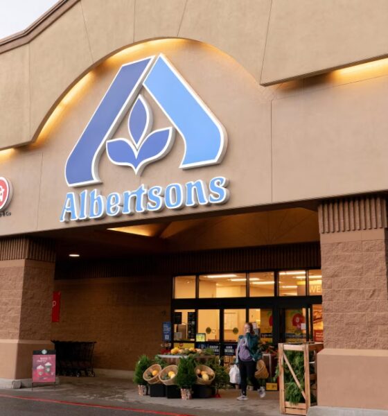 Albertsons Narrows Full-Year Forecast as Medicare Pricing Changes Take Effect