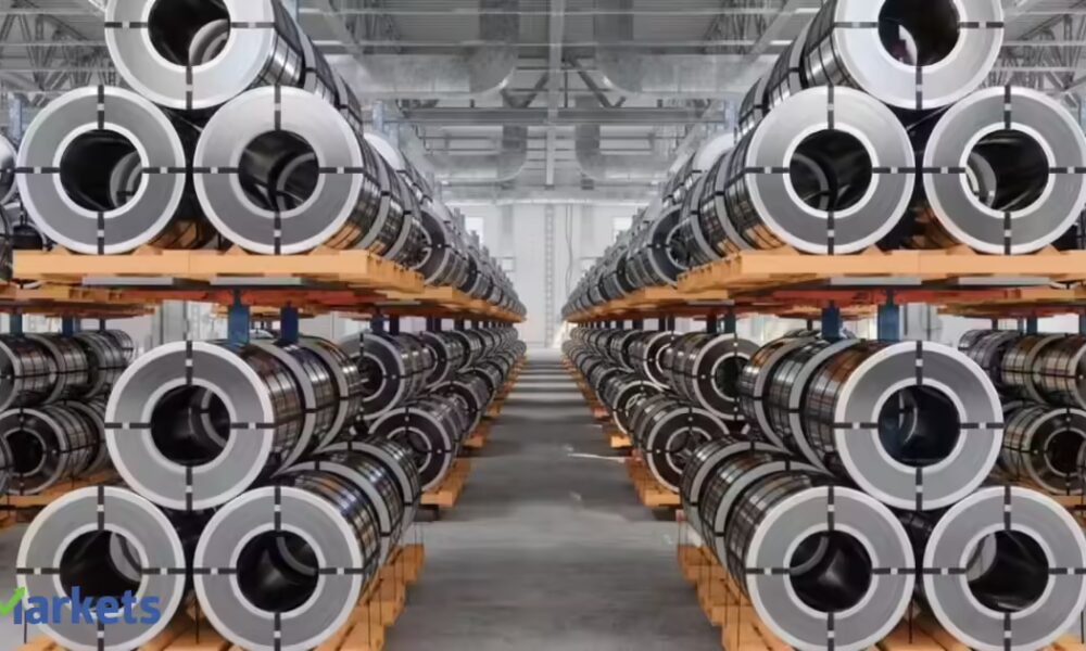 NALCO shares retreat 6% after 4-day rally. Are metals losing momentum?