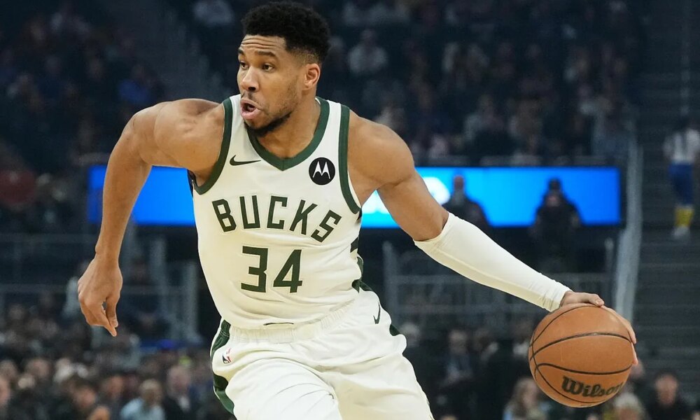 Lakers and NBA fans react to Giannis Antetokounmpo's trade comments